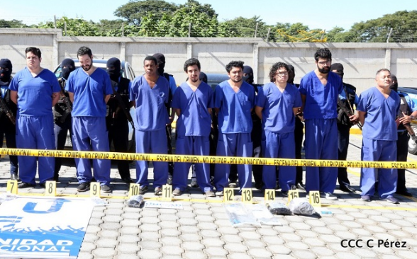 Presos políticos sin derecho a la defensa