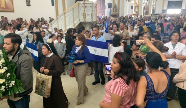 Monseñor Rolando Álvarez: «La razón de nuestra vida es servirle al pueblo de Dios”