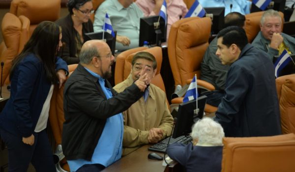 Régimen oculta origen del capital con el que formarán empresas que controlarán negocio de los combustibles en Nicaragua