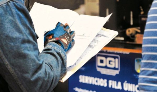 ¿Por qué cayó tan poco la carga de los impuestos del Gobierno sobre los nicaragüenses en lo peor de la pandemia?