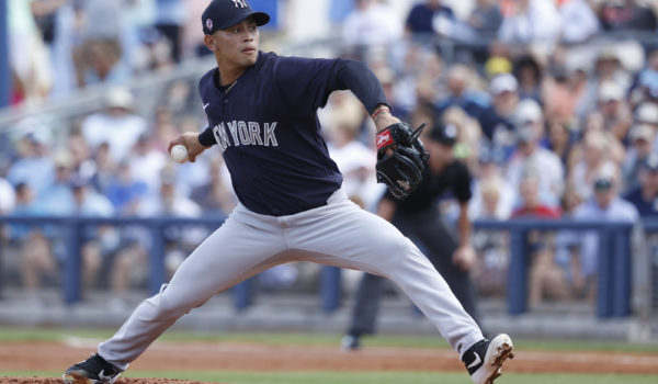 Jonathan Loáisiga ponchó a Gary Sánchez y Miguel Andujar en juego interescuadra de los Yanquis