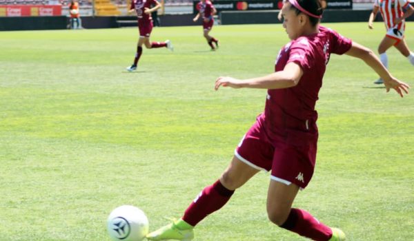 Sheyla Flores tras debutar de titular con Deportivo Saprissa: «Los sueños si se cumplen»