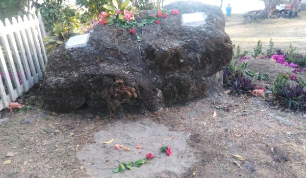 Entierran cenizas de Ernesto Cardenal en ceremonia íntima adelantada, para evitar ataques de turbas orteguistas