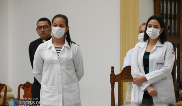 Así es como el régimen orteguista ve a los médicos en Nicaragua