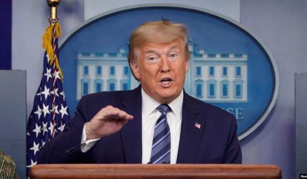 Trump revela compra de 29 millones de píldoras de hidroxicloroquina para tratar la COVID-19