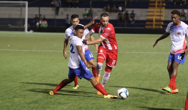 Real Estelí pierde el ritmo y deja escapar al Managua y Diriangén