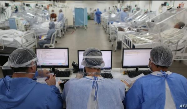 Trump considera prohibir viajes desde Brasil