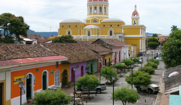 Comercio y turismo de Nicaragua esperan aguinaldo como “agua de mayo” tras un 2020 difícil