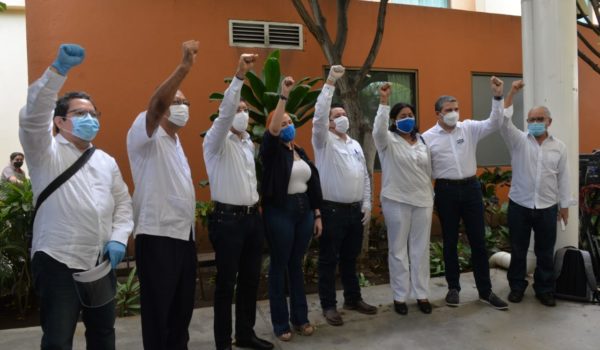 Familiares de presos políticos demandan que su liberación sea la prioridad de la Coalición Nacional