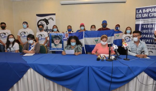 Familiares de presos políticos exigen a Coalición Nacional desistir de participar en elecciones