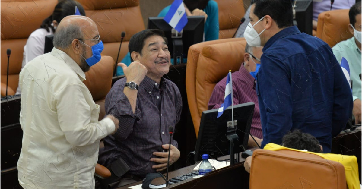 Ley de Migración y Extranjería, dólar, servicios migratorios, Nicaragua, Daniel Ortega, FSLN, PLC,