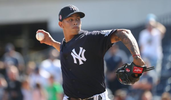 Jonathan Loáisiga batalla con el control y sale sin decisión ante Filadelfia