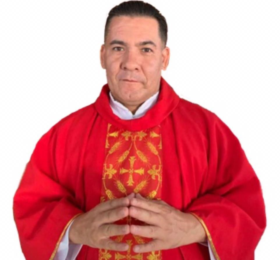 Padre colombiano Luis Arilio Carrillo. LA PRENSA / CORTESÍA