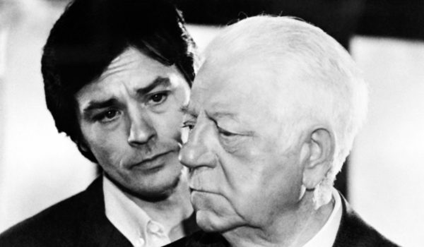 Justicia suiza decidirá sobre demanda de paternidad contra Alain Delon