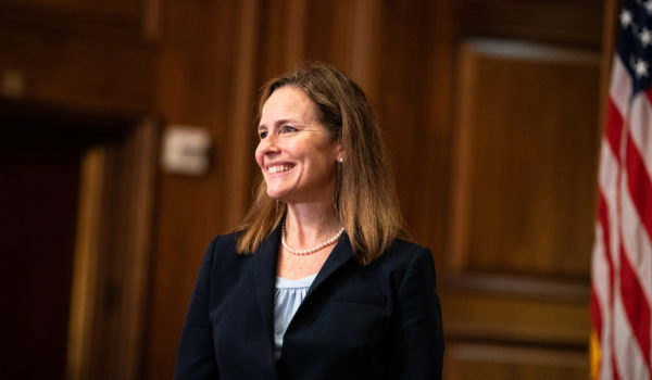 Senado confirma a jueza Amy Coney Barrett para la Corte Suprema de EE.UU.