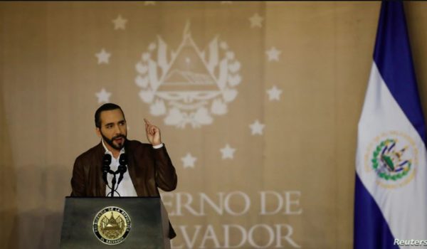 Detienen a 230 personas en operación contra pandillas en El Salvador y Honduras