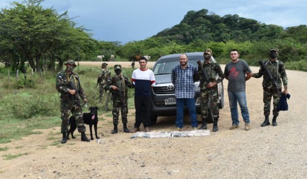 Ejército de Nicaragua incauta 364 paquetes de cocaína en las costas del Pacífico