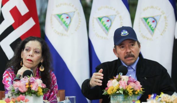 Cómo los millonarios préstamos de los multilaterales salvaron a Ortega de «comerse» sus depósitos en el BCN