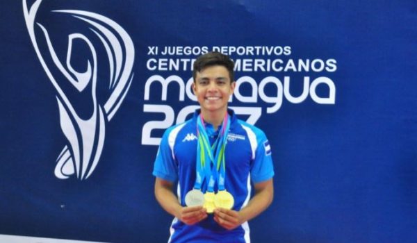 Elián Ortega, el único nicaragüense con cinco medallas en el ciclo Olímpico