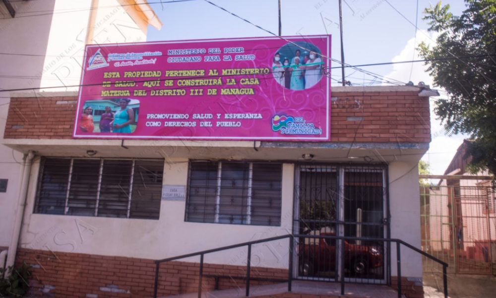 Este fue el cartel colocado en el Cenidh. LA PRENSA/W. LÓPEZ