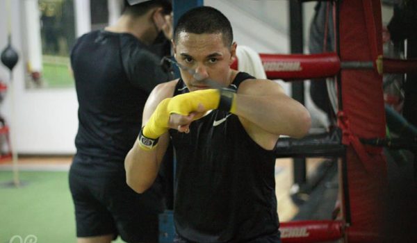 La amenaza del Gallo Estrada a Román González desde el campamento