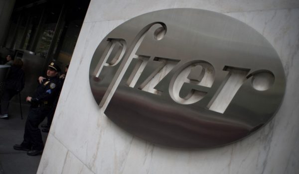 Primera dosis de vacuna Pfizer eficaz en un 85% tras 2-4 semanas, según estudio