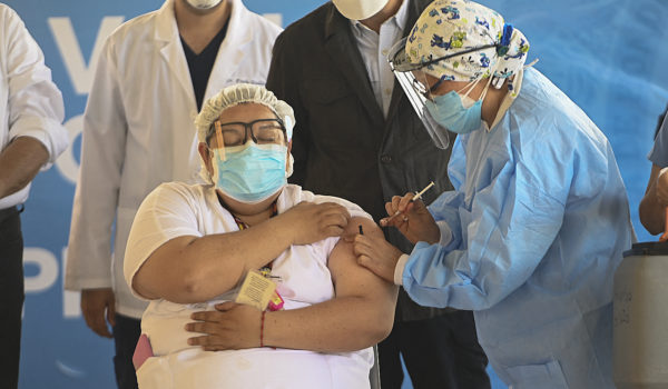 Honduras y Guatemala reciben 10,000 vacunas contra Covid-19 donadas por Israel