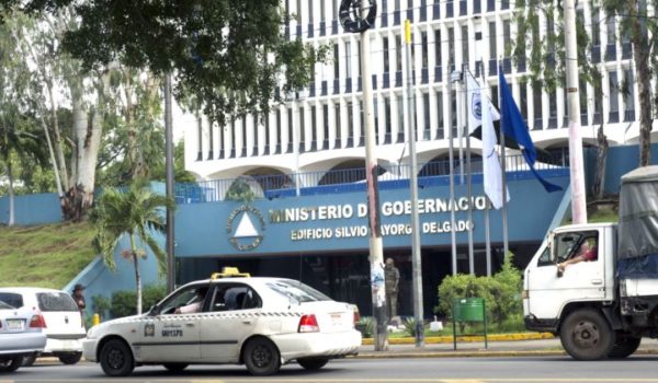 “Ley Putin” asfixia a ONG: “Estado de tensión permanente ante la amenaza de una muerte civil”