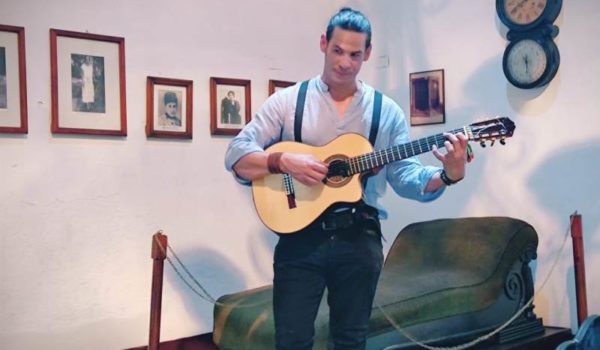 «Juventud, divino tesoro, / ¡ya te vas para no volver!». Célebre poema de Darío hecho canción a 105 años de su muerte