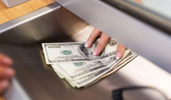 Ortega tiene un afán por controlar las remesas en Nicaragua. Esto es lo que hay detrás de esa intención