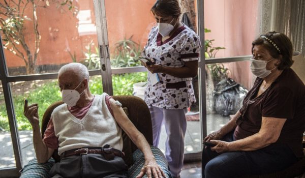 EE.UU. alcanzará la meta de 100 millones de personas vacunadas contra el Covid-19