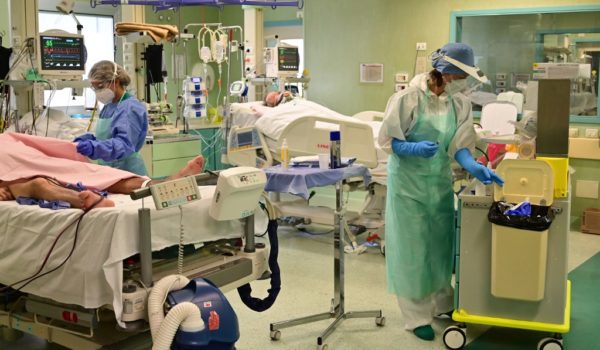 Estudio señala que un enfermo de Covid-19 de cada tres presenta efectos a largo plazo