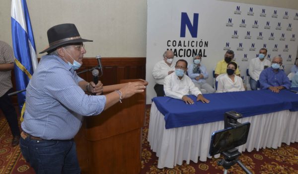 Coalición Nacional no desistirá de llamar a la unidad a la Alianza Ciudadana, aunque esta no los quiera