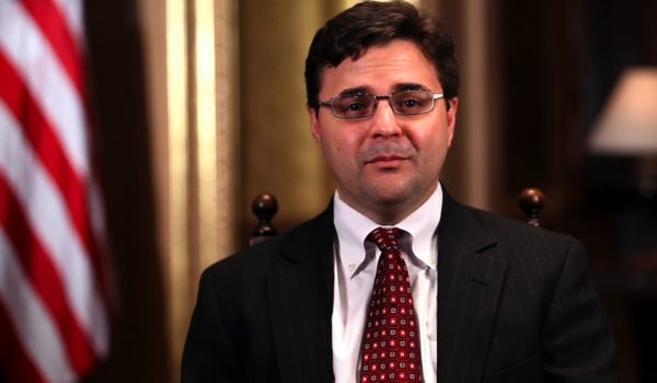 Joe Biden designa a Ricardo Zúñiga como su representante en el Triángulo Norte de Centroamérica