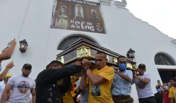 Así se despidió al Cacique Mayor, Oscar Ruiz, en Las Sierritas de Managua