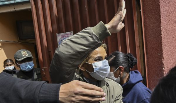 Expresidenta de Bolivia, Jeanine Áñez, sufrió una descompesación en la cárcel