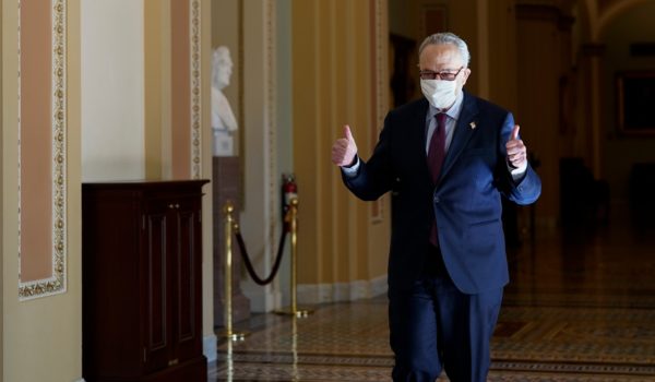 Biden tras aprobación de paquete de rescate: los pagos comenzarán este mes