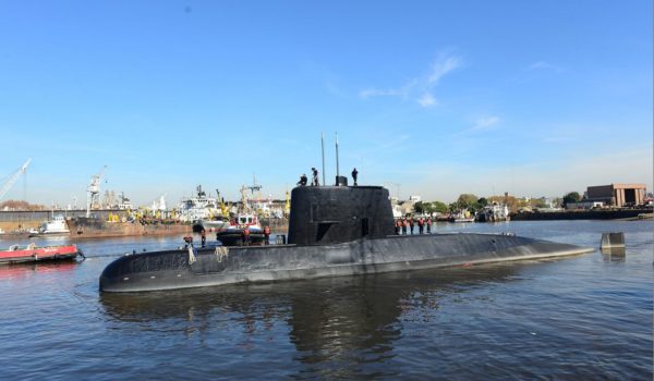 Sancionan con prisión a exjefe de la marina por hundimiento del submarino ARA San Juan