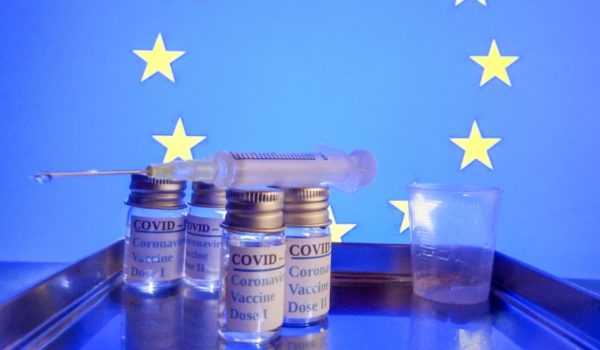 «Guerra» de vacunas contra el coronavirus: por qué Italia bloqueó la exportación de la vacuna de AstraZeneca a Australia