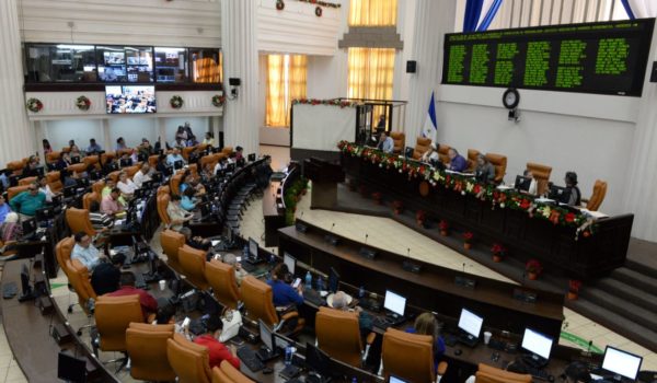 Ortega manda a modificar el Presupuesto de la República por C$700 millones para un plan de vacunación contra la covid-19