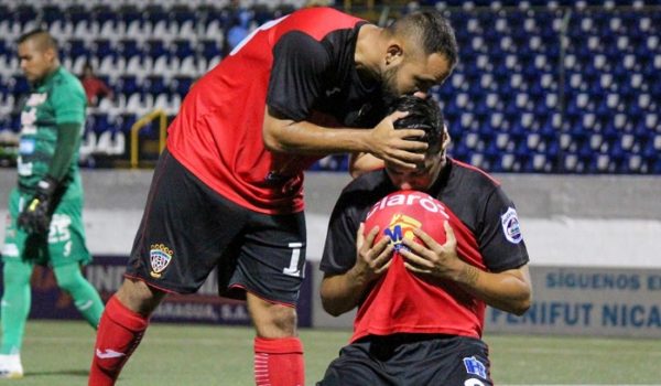 El Ferretti aumenta la presión sobre el Diriangén en la semifinal