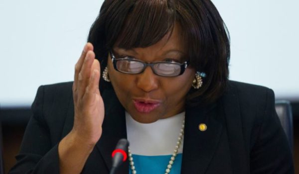 OPS busca reforzar sistemas de salud y paliar escasez de oxígeno en América Latina