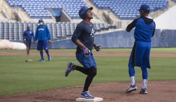 El dilema de Marvin Benard con los ocho peloteros que recibieron permiso de la MLB para ir al Preolímpico