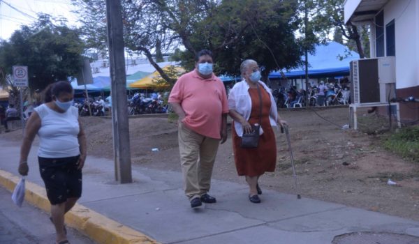 Estos son los lugares donde vacunarán contra el Covid-19 este martes