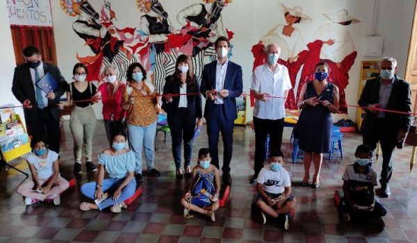 Con lecturas infantiles e inauguración de un rincón de cuento, la Unión Europea conmemora en nuestro país el Día de Europa