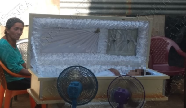 Niña de dos años muere electrocutada en el cerco de su casa