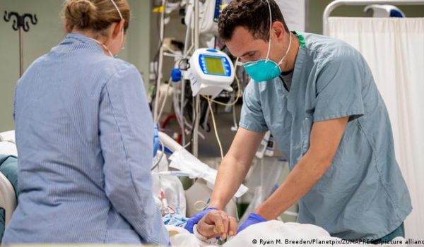 El 99% de las muertes actuales en EE.UU. por COVID-19 tienen común denominador