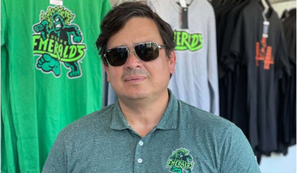 La historia del nicaragüense que es gerente general de un equipo de Ligas Menores