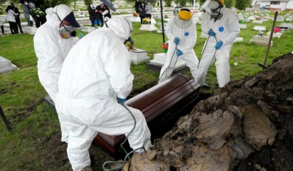 Colombia supera las 100,000 muertes por Covid-19