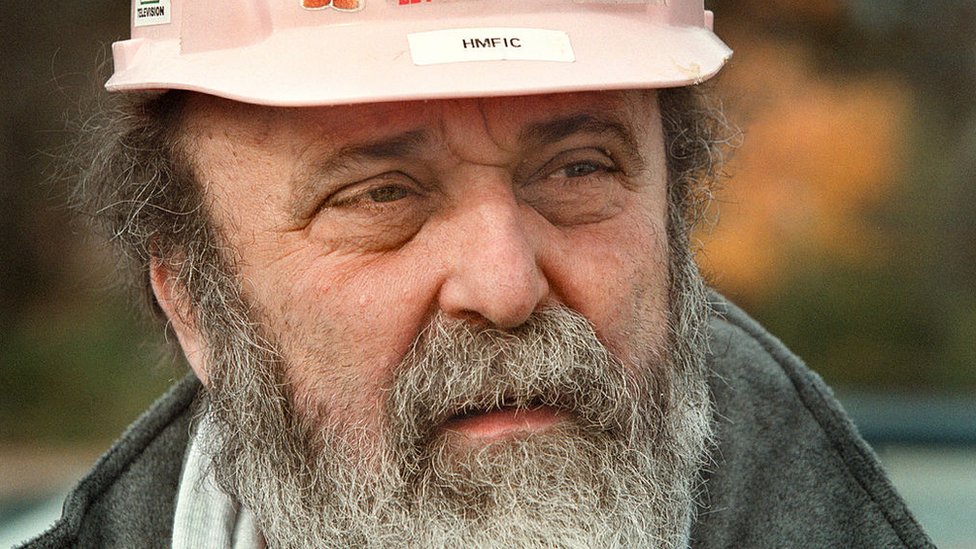 Derrumbe en Miami: contratan al ingeniero estructural que investigó los ataques de 11-S para buscar las causas del colapso del edificio - Vimarsana News